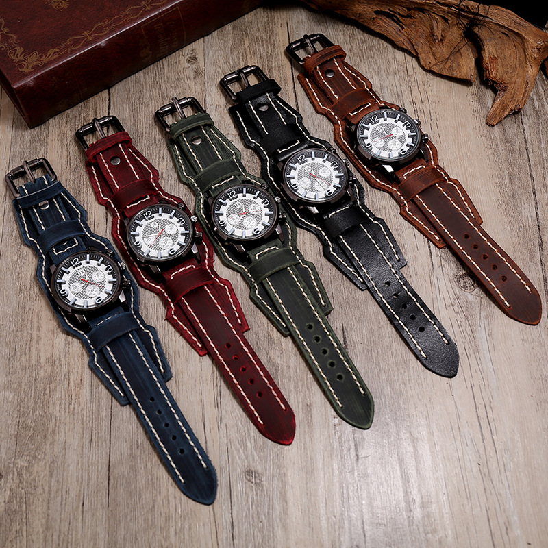 男性用本革レトロクォーツ時計,ワイド腕時計,パンクスタイル, - Leather Watch Band Men のレビューと価格